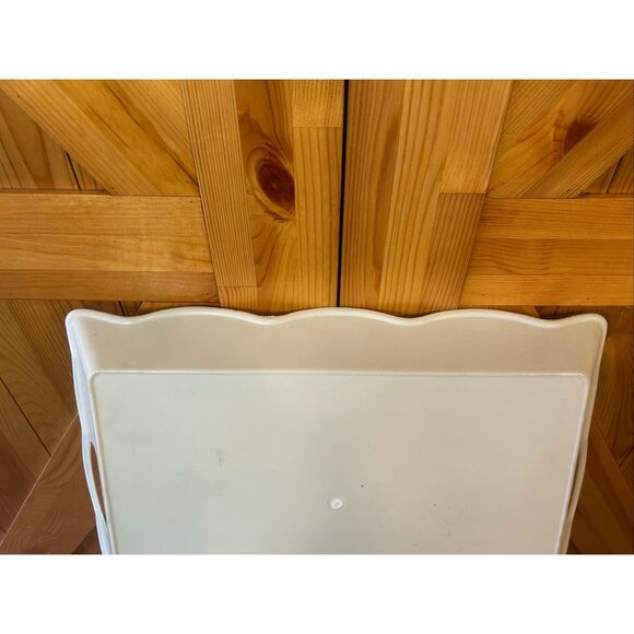 Vintage plastic cheese platter with handles - Picture 9 of 10